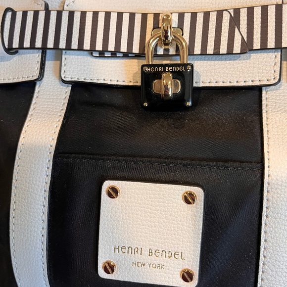 Henri Bendel Black and White Women's Centennial Mini Jetsetter Bag/Backpack - Picture 4 of 9